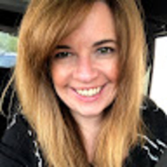 Meet your Posher, Jennifer - Picture 1 of 1